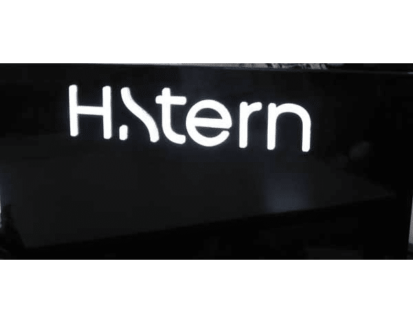 השלט - H. Stern